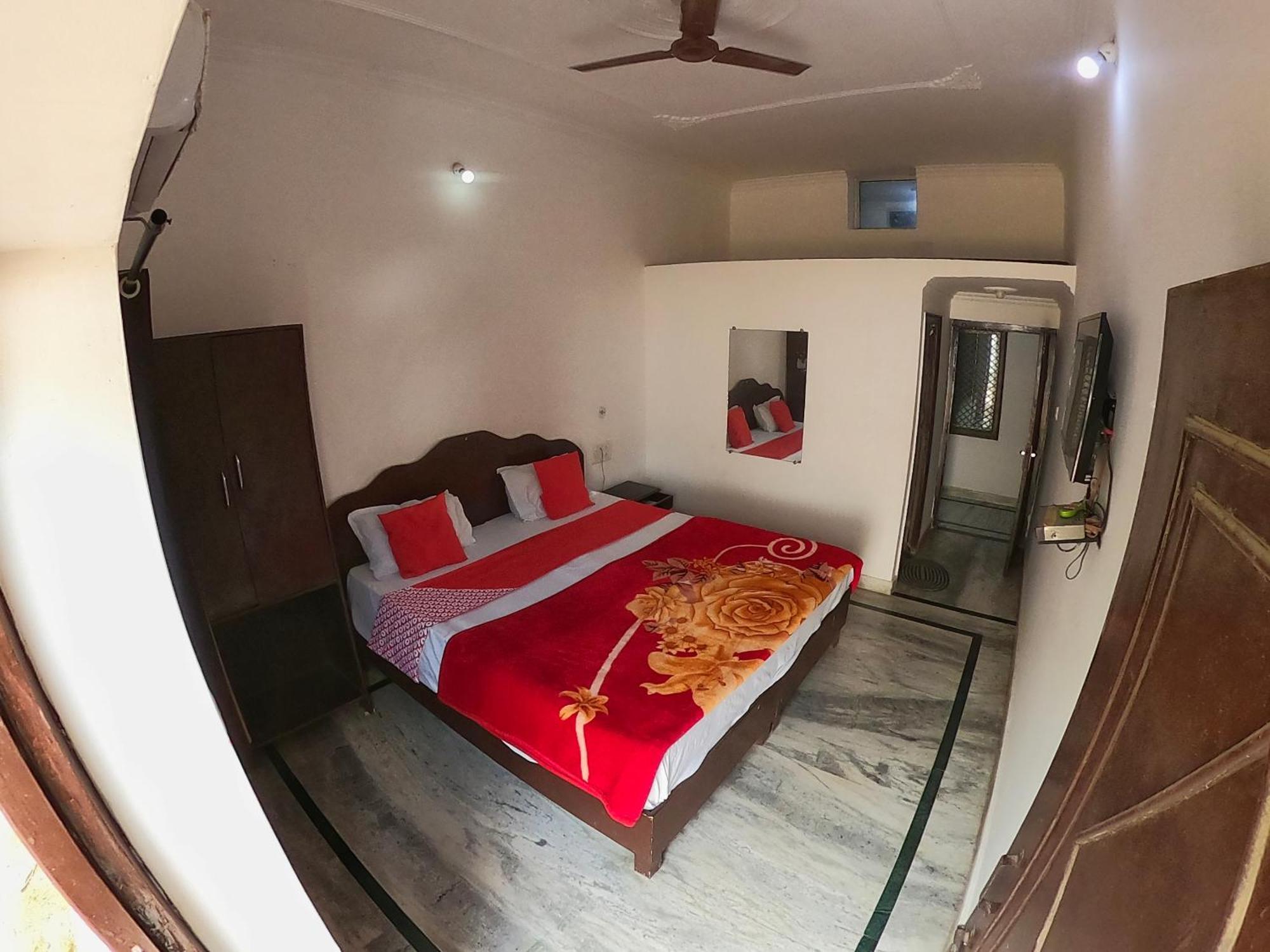 Karma Hostel Khajuraho Luaran gambar